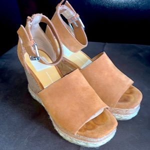 Dolce Vita Otto Wedge Sandal Size 6